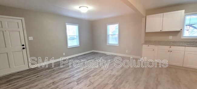 Building Photo - 2404 Williams Ave