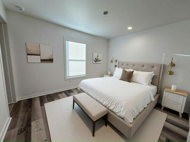 Building Photo - 201 Oak Ln