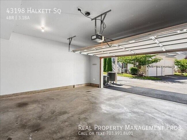 Building Photo - 43198 Halkett Sq