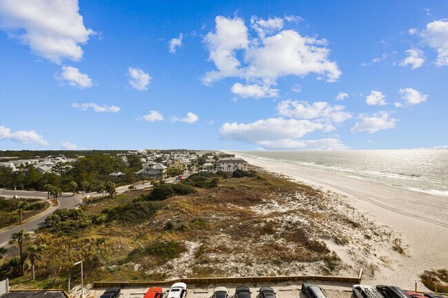 Building Photo - 23223 Front Beach Rd