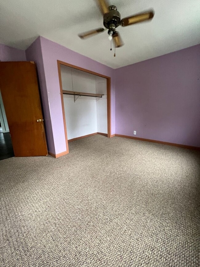 Building Photo - 824 Johnson St
