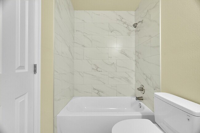 Building Photo - $1,795.00 - 2 Bedrooms, 1.5 Bathrooms, Sin...