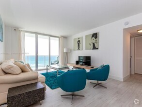 Building Photo - 1 br, 1 bath Condo - 3901 S Ocean Dr Apt 12Z