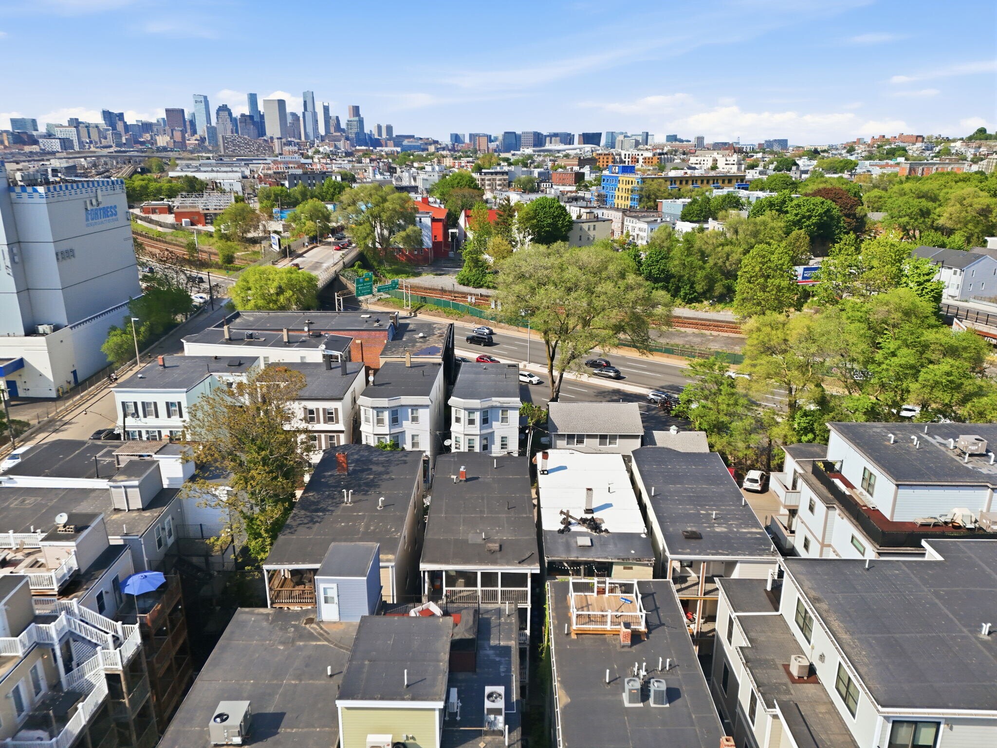 Building Photo - 30 Rawson St