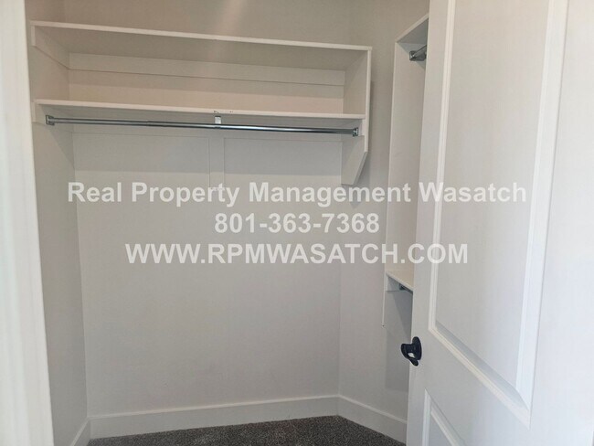 Building Photo - 738 N 160 E