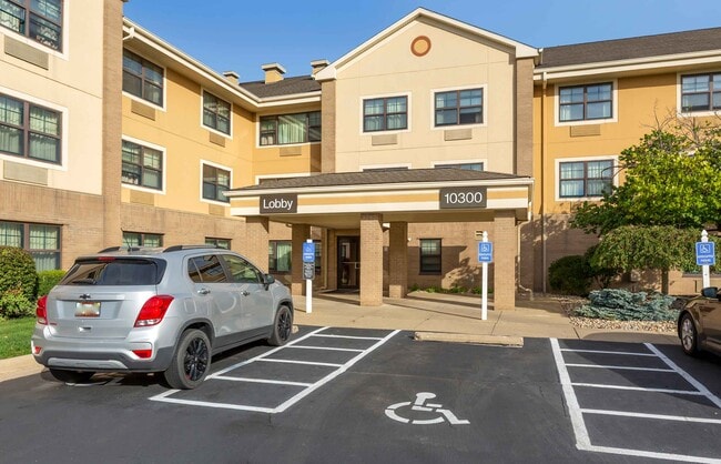 Building Photo - 10300 Cascade Crossing