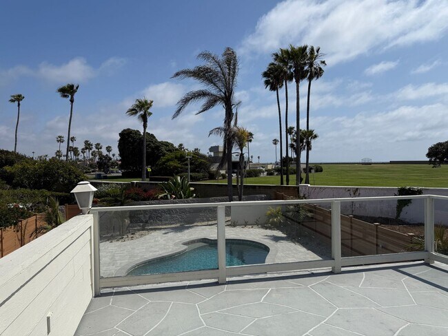 Building Photo - Gorgeous Fully Remodeled 5 Bedroom Home wi...