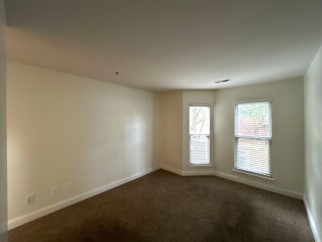Building Photo - T.R. Lawing Property