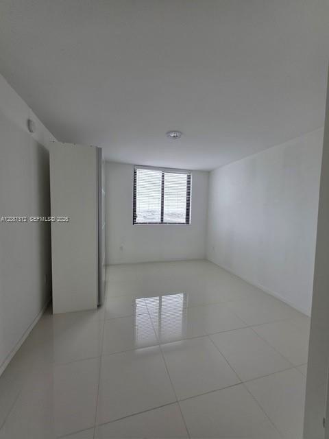 Building Photo - 5300 Paseo Blvd