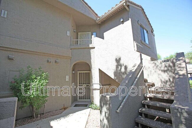 Building Photo - 15225 N 100th St