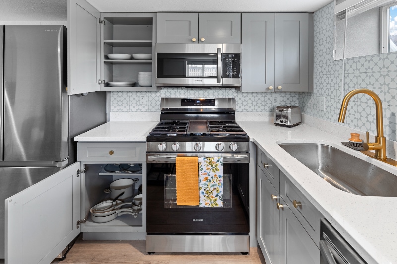 Building Photo - 3220 Albion St