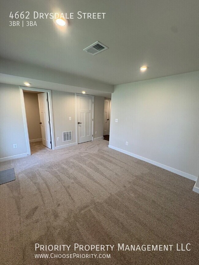 Building Photo - 4662 Drysdale St