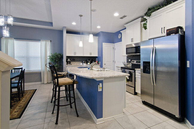 Building Photo - 3268 Chestnut Ridge Way
