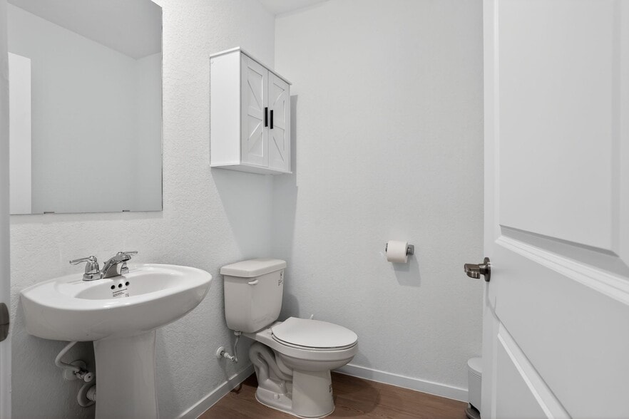 Building Photo - 1451 Neria Loop