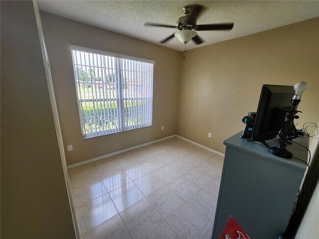 Building Photo - 2503 Buttercup Ct