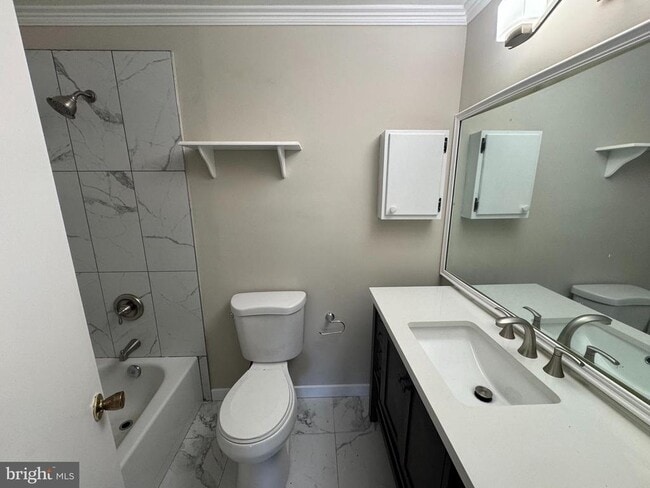 Building Photo - 6586 Waning Moon Way