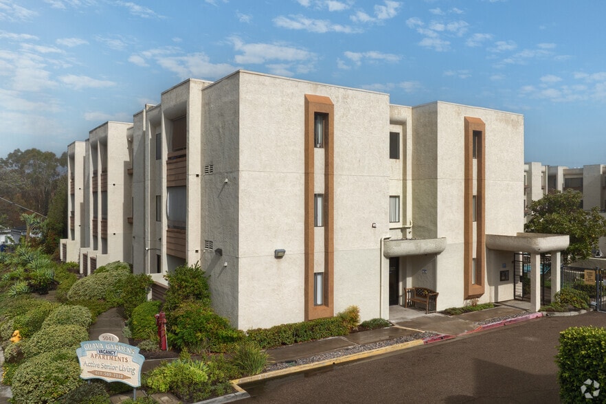 Primary Photo - Guava Gardens (62+ Senior Community)