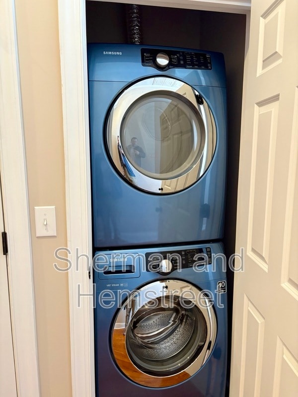 Building Photo - 1204 Broad St