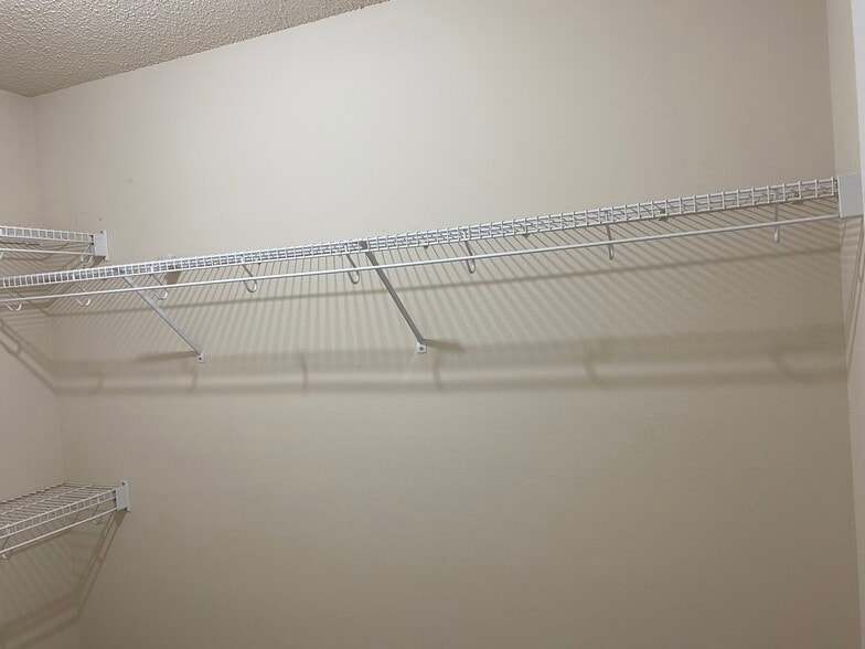 Building Photo - 61 Meadow Ridge Loop