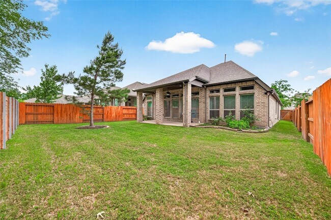 Building Photo - 17171 Crimson Crest Dr