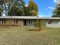 Building Photo - 204 N 37th St