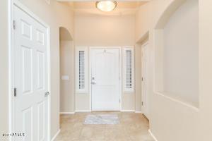 Building Photo - 1341 S 173rd Ln