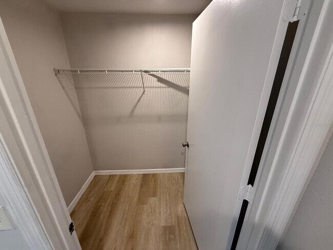 Building Photo - 5506 Metrowest Blvd