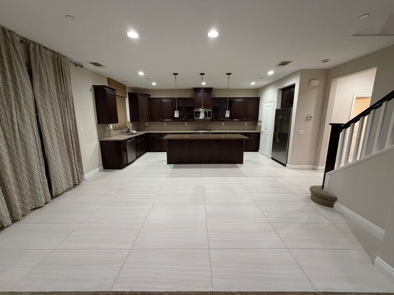 Building Photo - 7163 Copper Sky