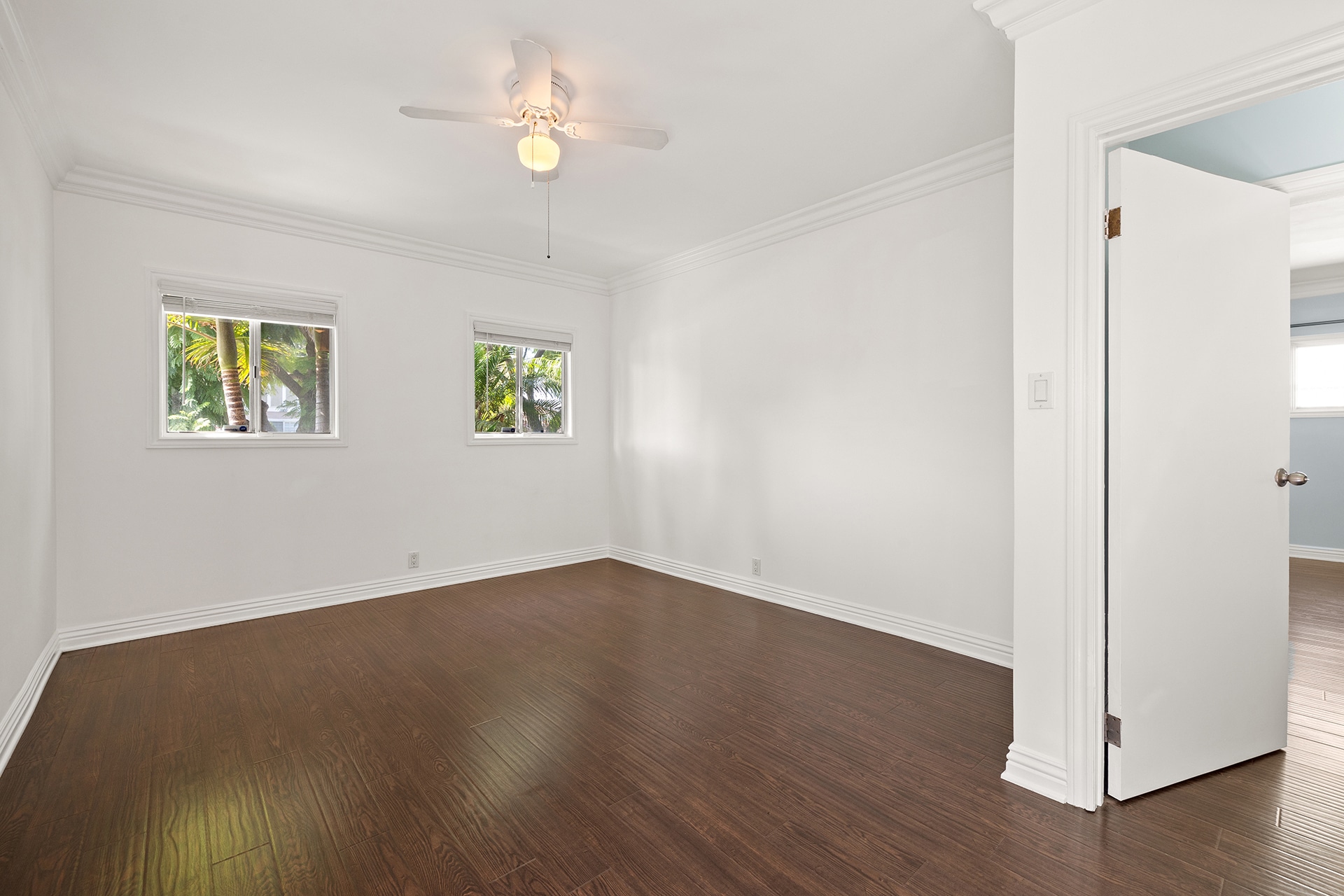 Master bedroom - 1766 Carmona Ave