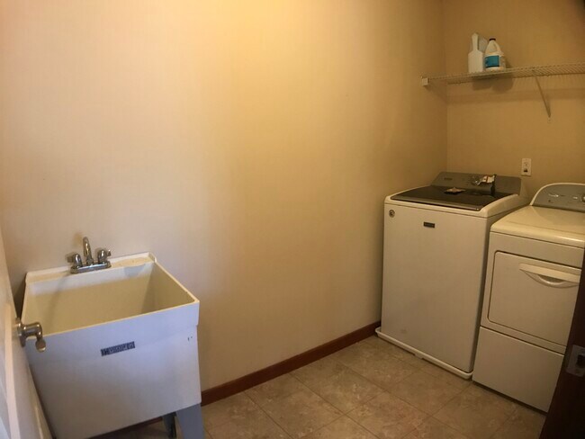 Building Photo - 1627 241st St SW