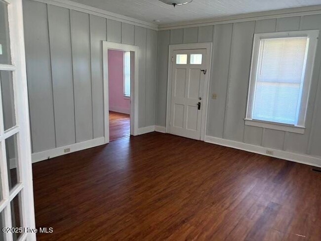 Building Photo - 102 Ritter Dr