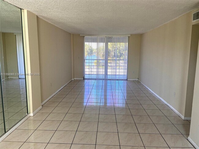 Building Photo - 14170 SW 84th St