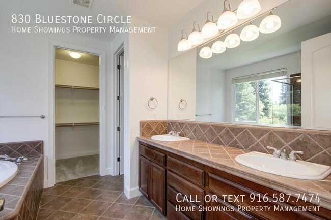 Building Photo - 830 Bluestone Cir