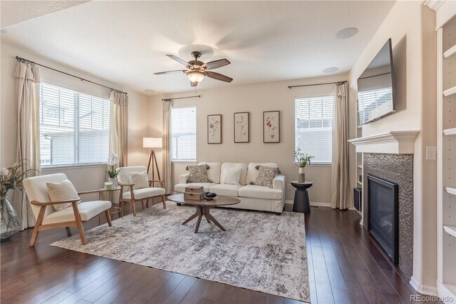 Building Photo - Charming 3 bedroom, 3 bathroom home in The...