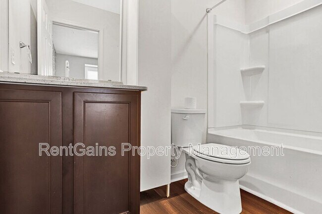 Building Photo - 92 Silver Fern Dr