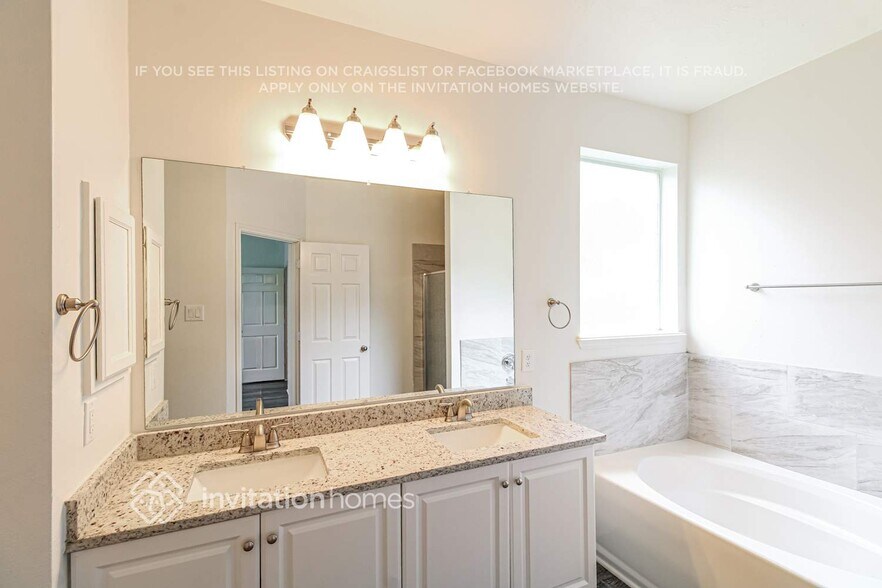 Building Photo - 60 Atascadero Dr