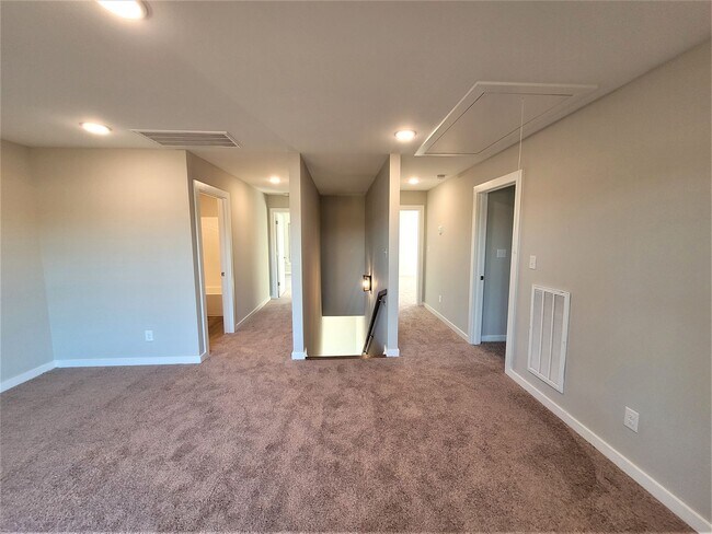 Building Photo - Home for Rent in New Market, AL!!! View with 48 Hours Notice!