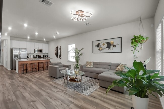 Building Photo - 8316 Bristlecone Pne Wy