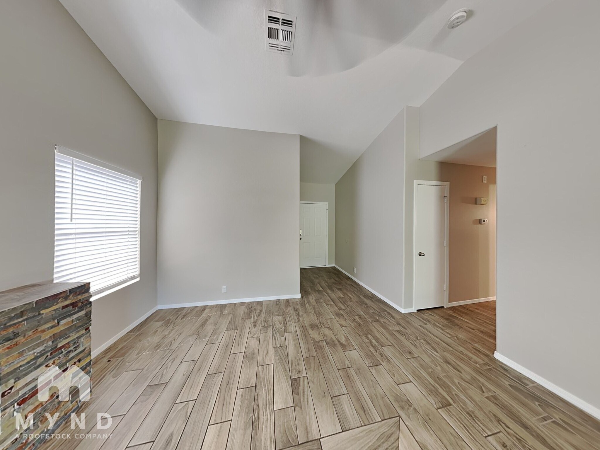 Building Photo - 2217 N 87th Dr