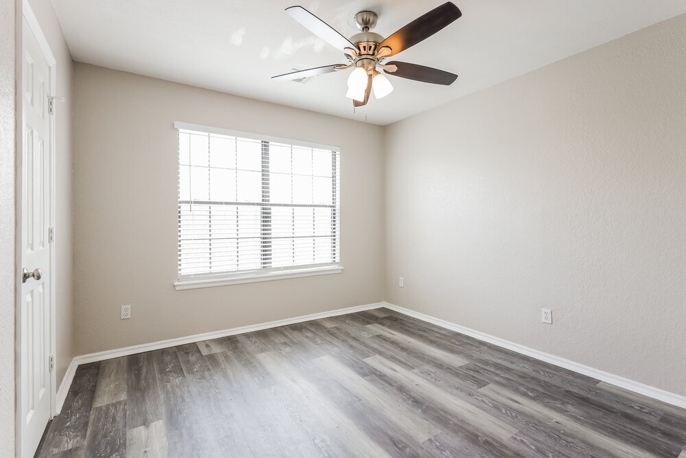 Building Photo - 2209 SW 135th Pl