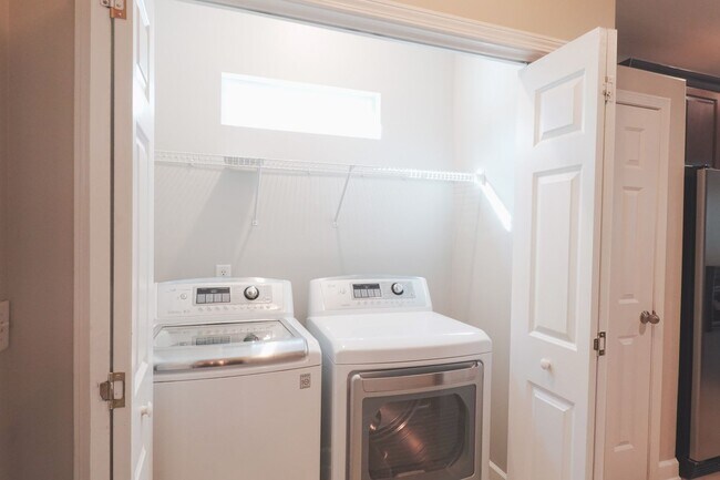 Building Photo - Coming Available!