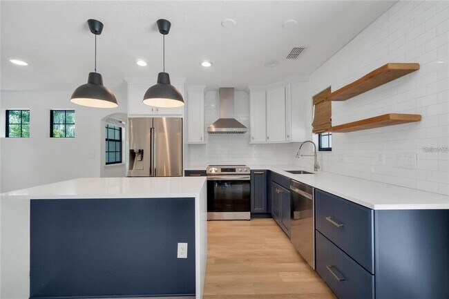 Building Photo - 3622 Devonswood Dr