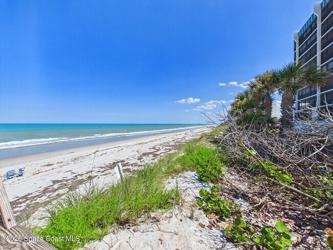 Building Photo - 1125 Jimmy Buffett Mem Hwy