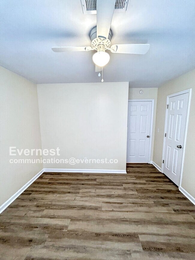 Building Photo - 1641 Cranberry Hill Ln