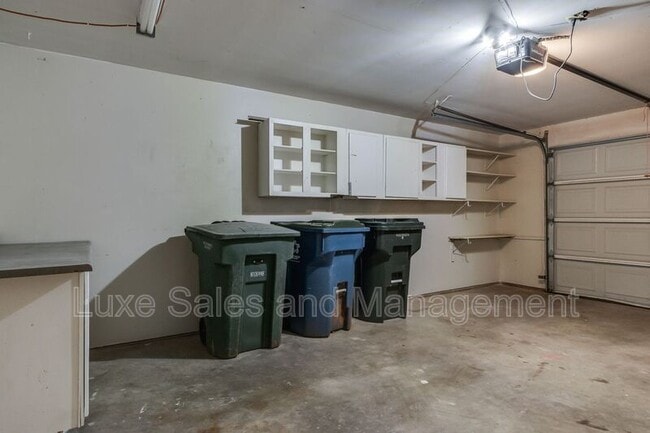 Building Photo - 117 Sahoma Terrace