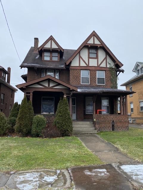 Primary Photo - 194 Porter St. NE