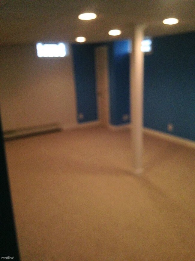 Building Photo - 3 br, 2 bath House - 4401 Dryden Rd Cozy C...