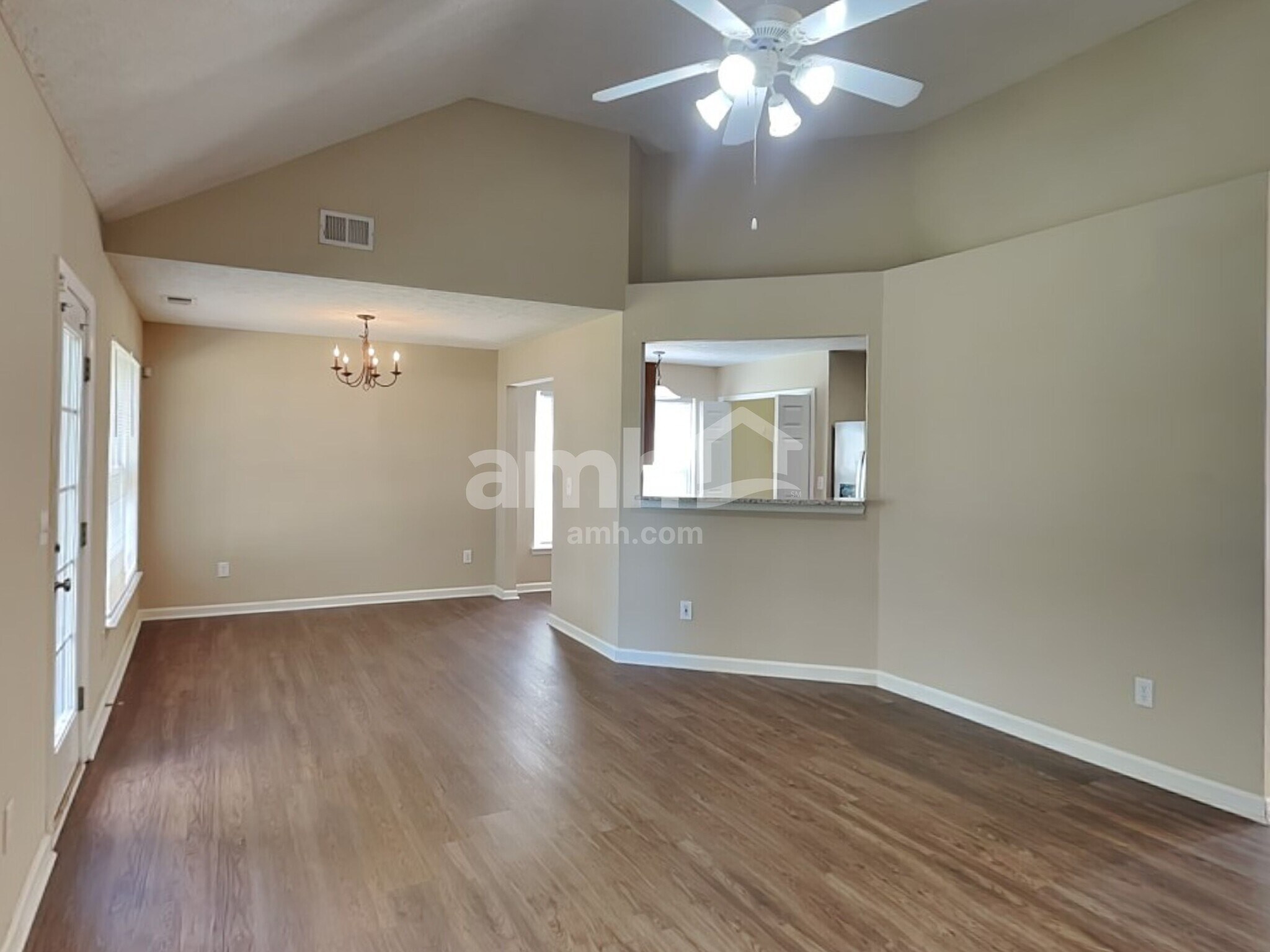 Building Photo - 2517 Kanlow Dr