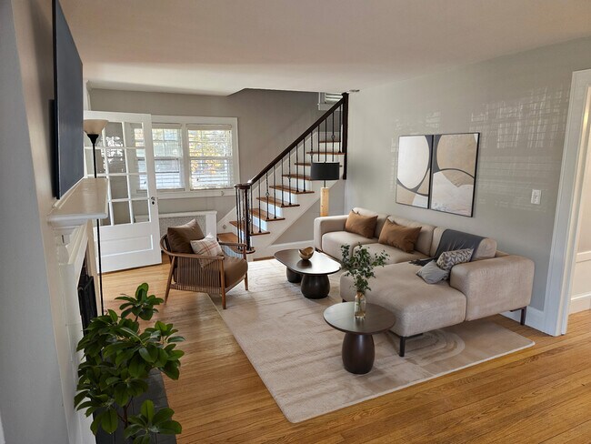 Building Photo - 14 John St