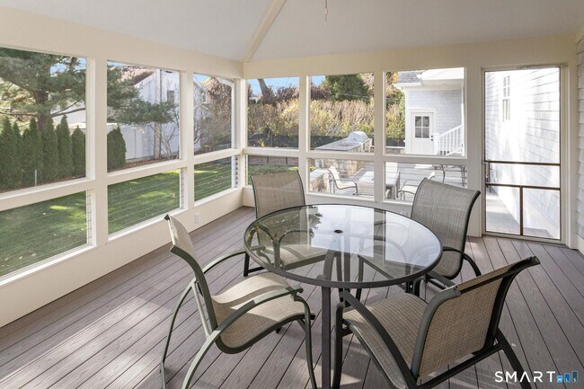 Building Photo - 46 Cook Rd